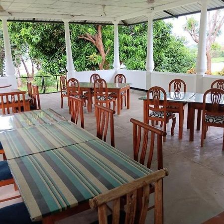 Aligama Cottage Talakolawela エクステリア 写真